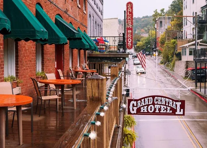 Grand CentralSpa Hotel